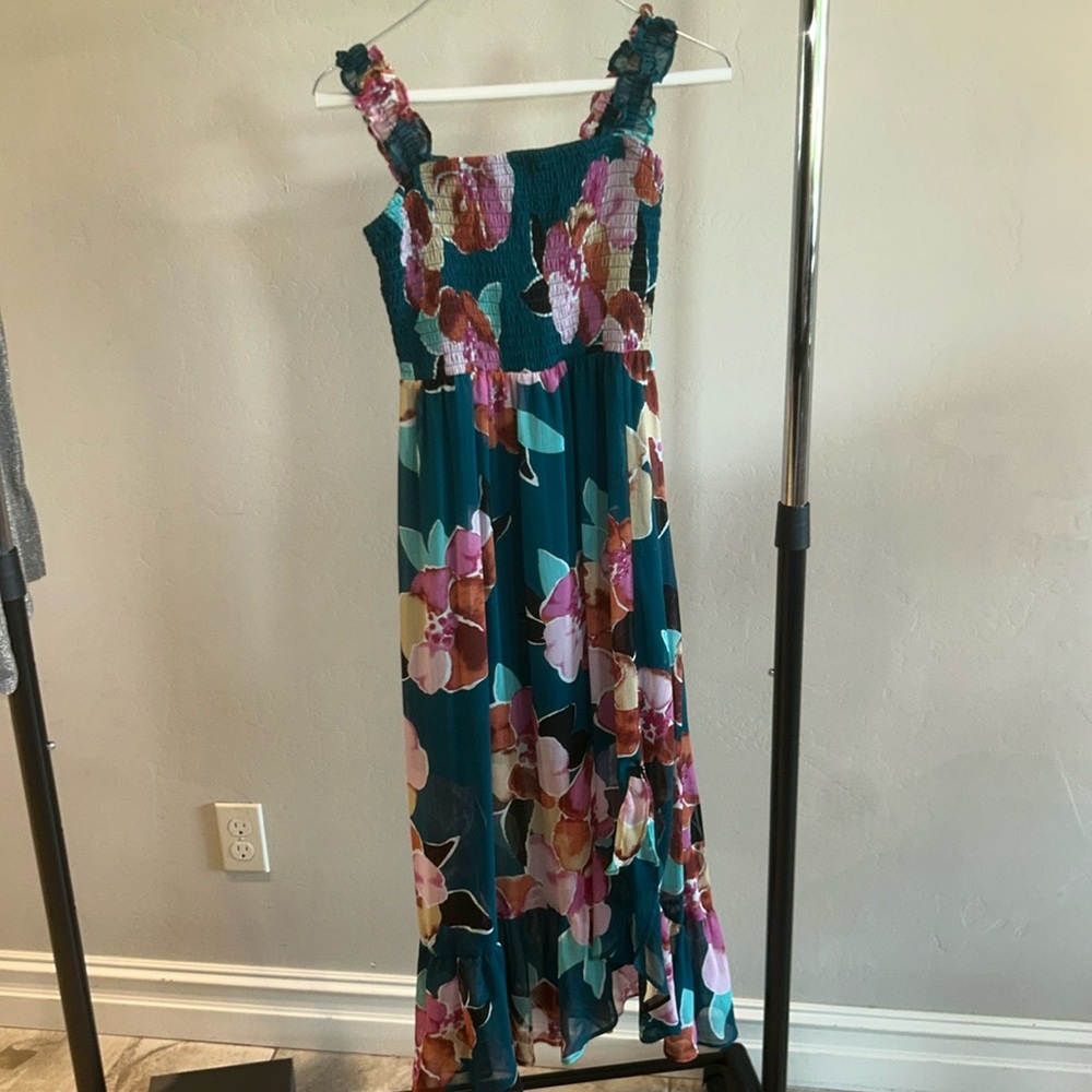 Maurice’s XS spring floral Midi Dress